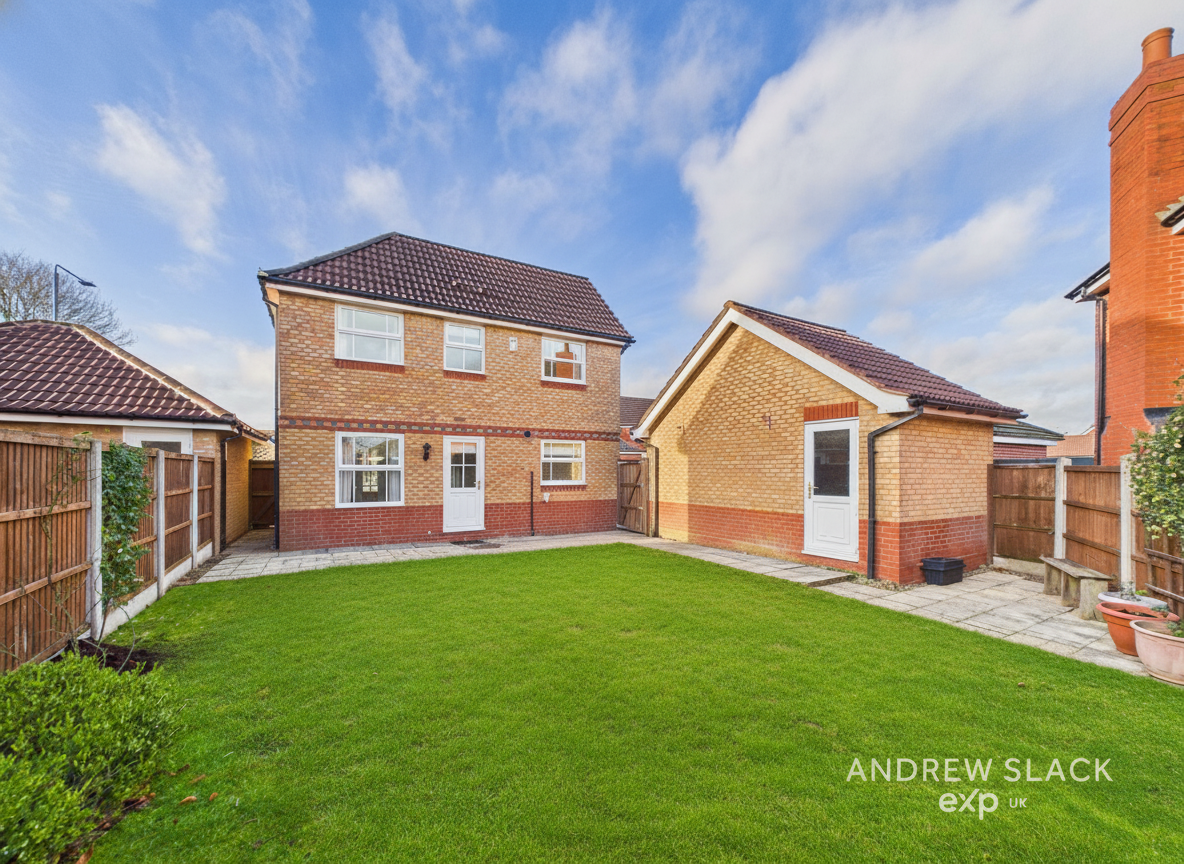 Detached House in Sutton-in-ashfield