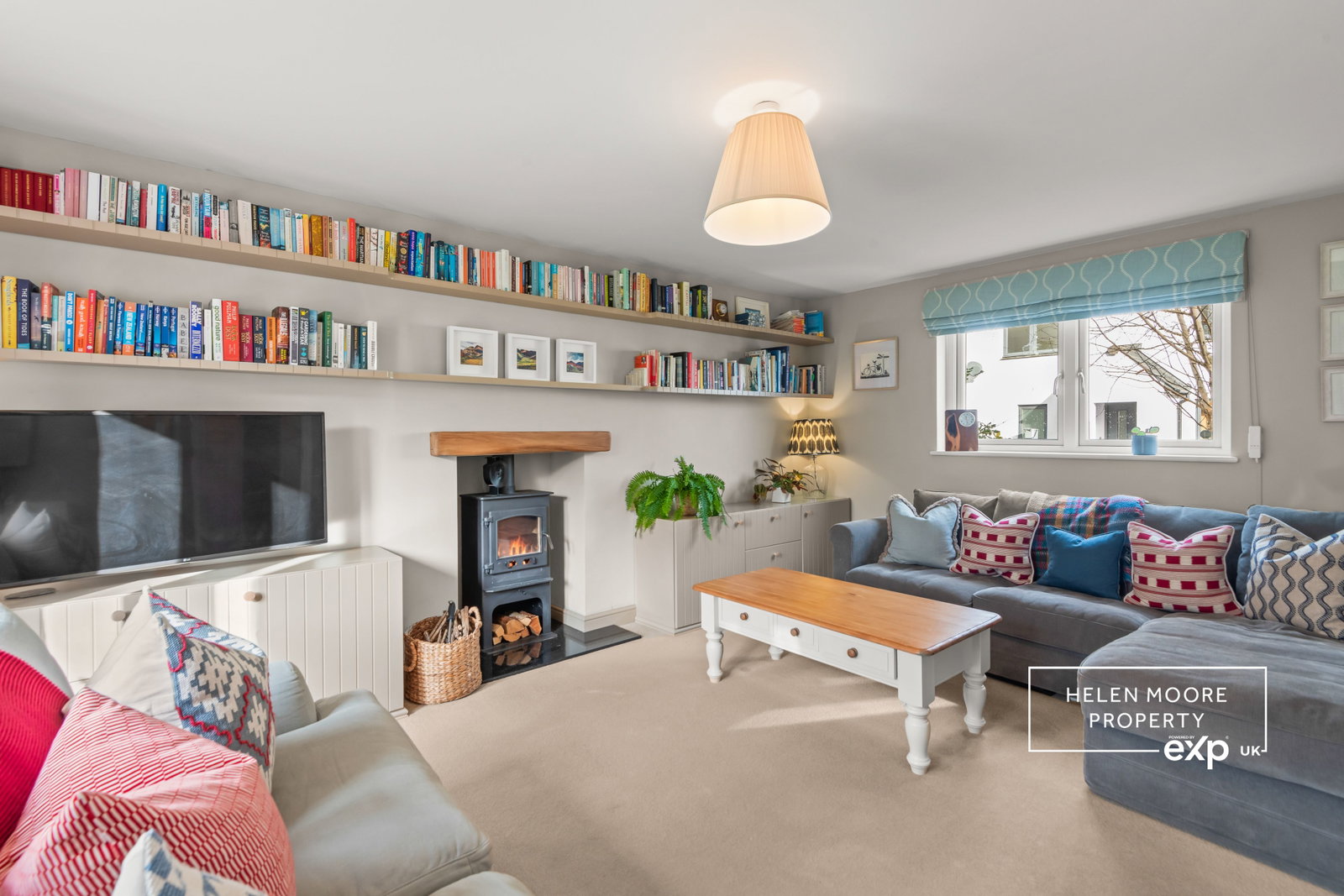 Detached House in South Brent