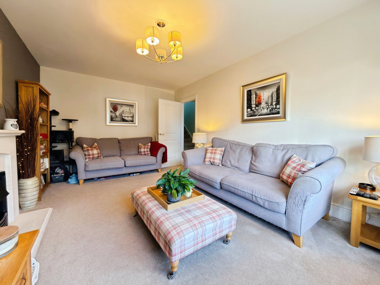 Detached House in Exeter