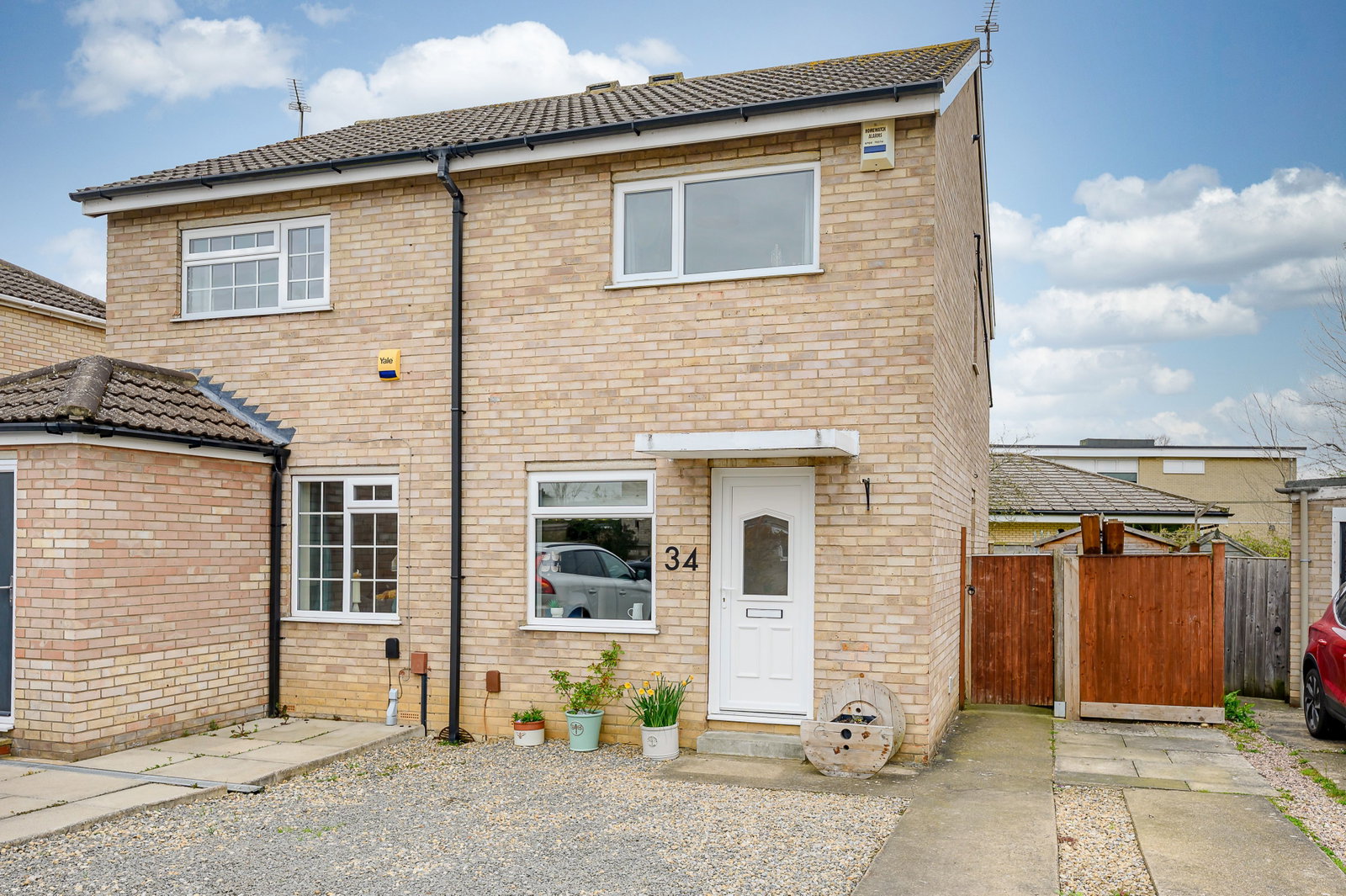 Semi Detached House in York
