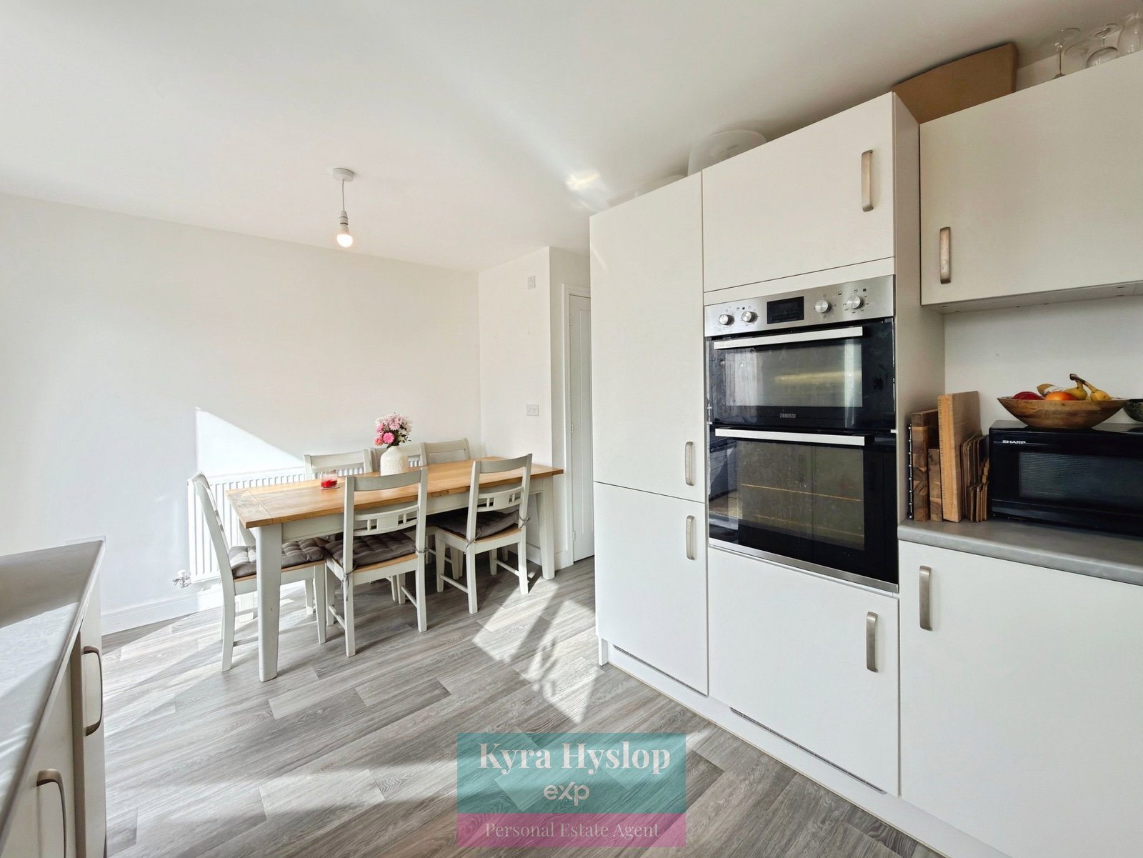 End Of Terrace House in Cranbrook
