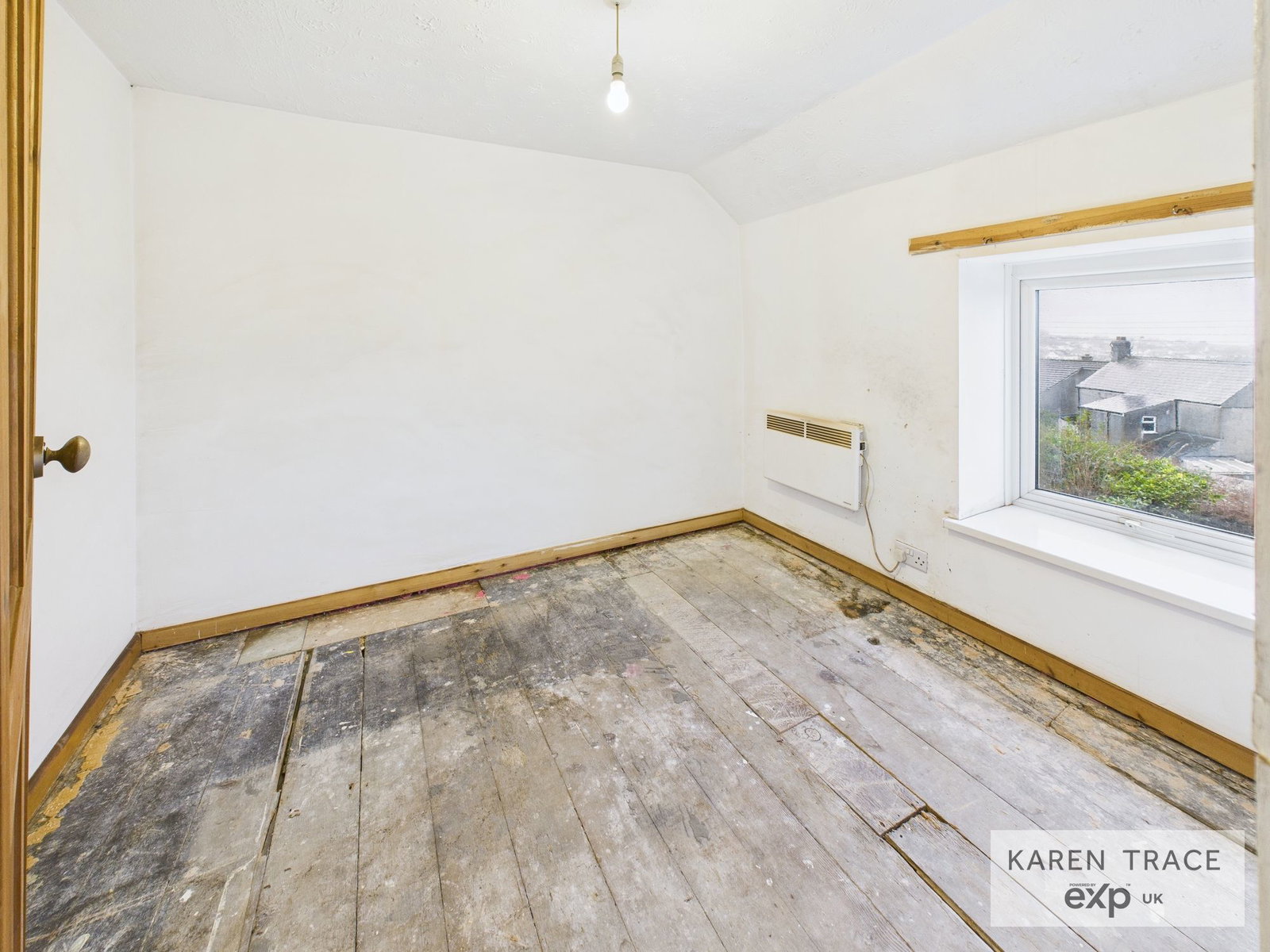 End Of Terrace House in St. Austell