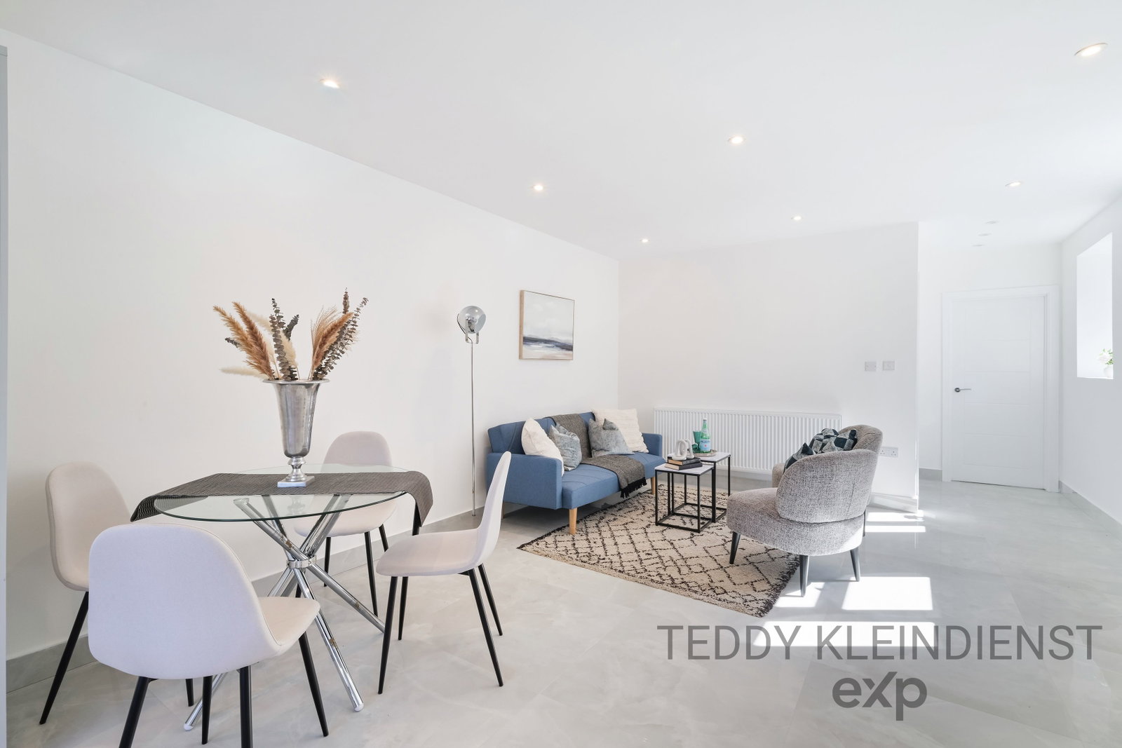 Detached House in Epsom