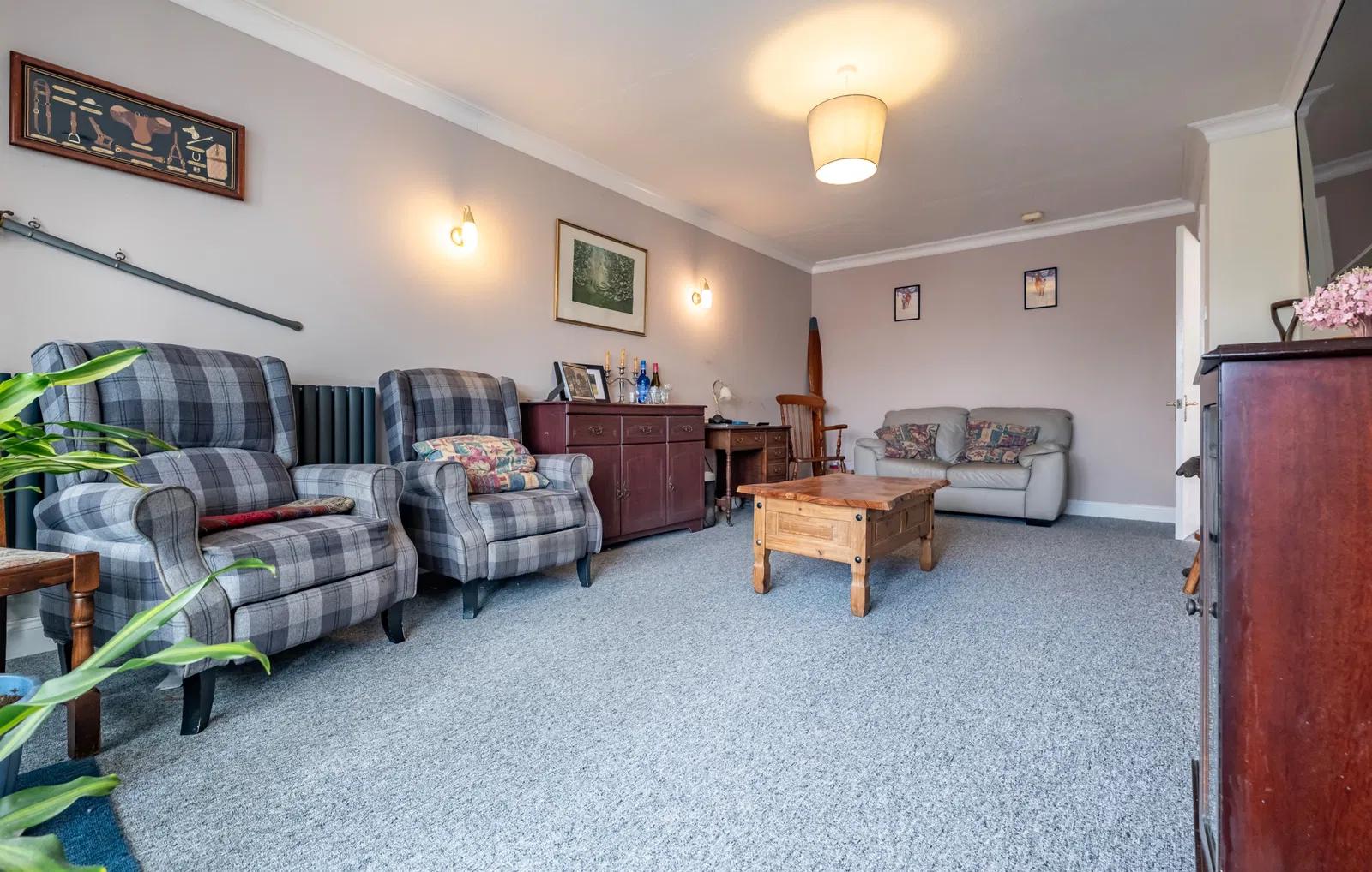 Semi Detached Bungalow in Pevensey