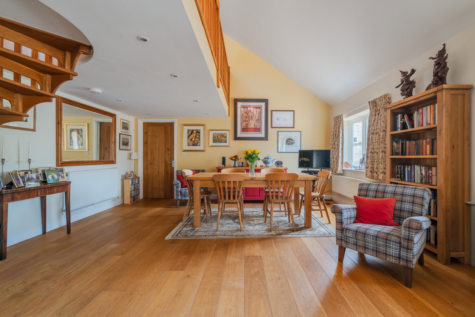 Detached House in Bath