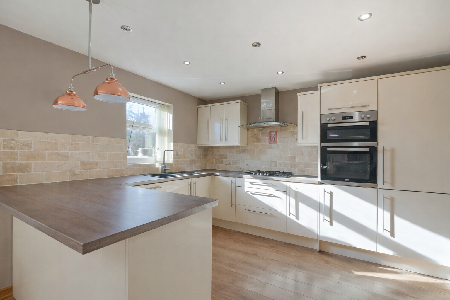 Detached House in Wakefield