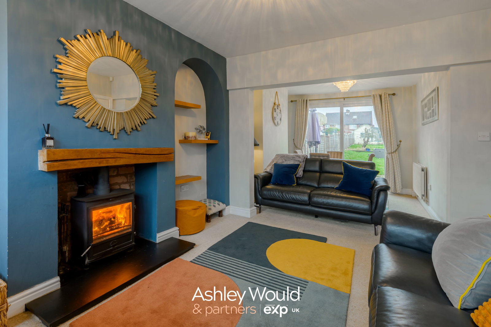 Semi Detached House in Oldbury