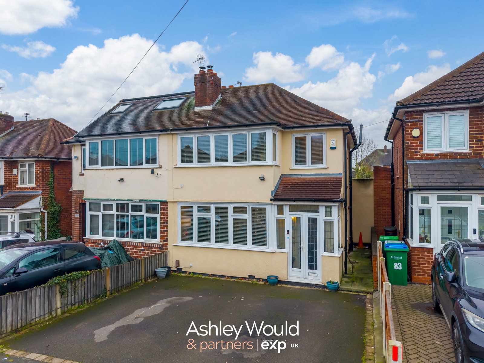 Semi Detached House in Oldbury
