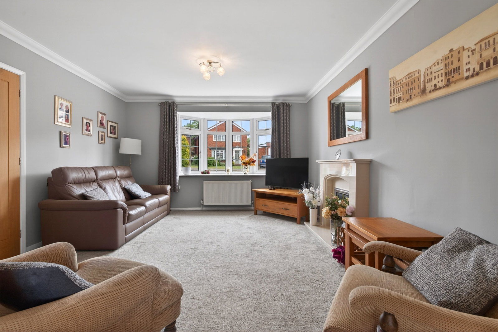 Detached House in Milton Keynes