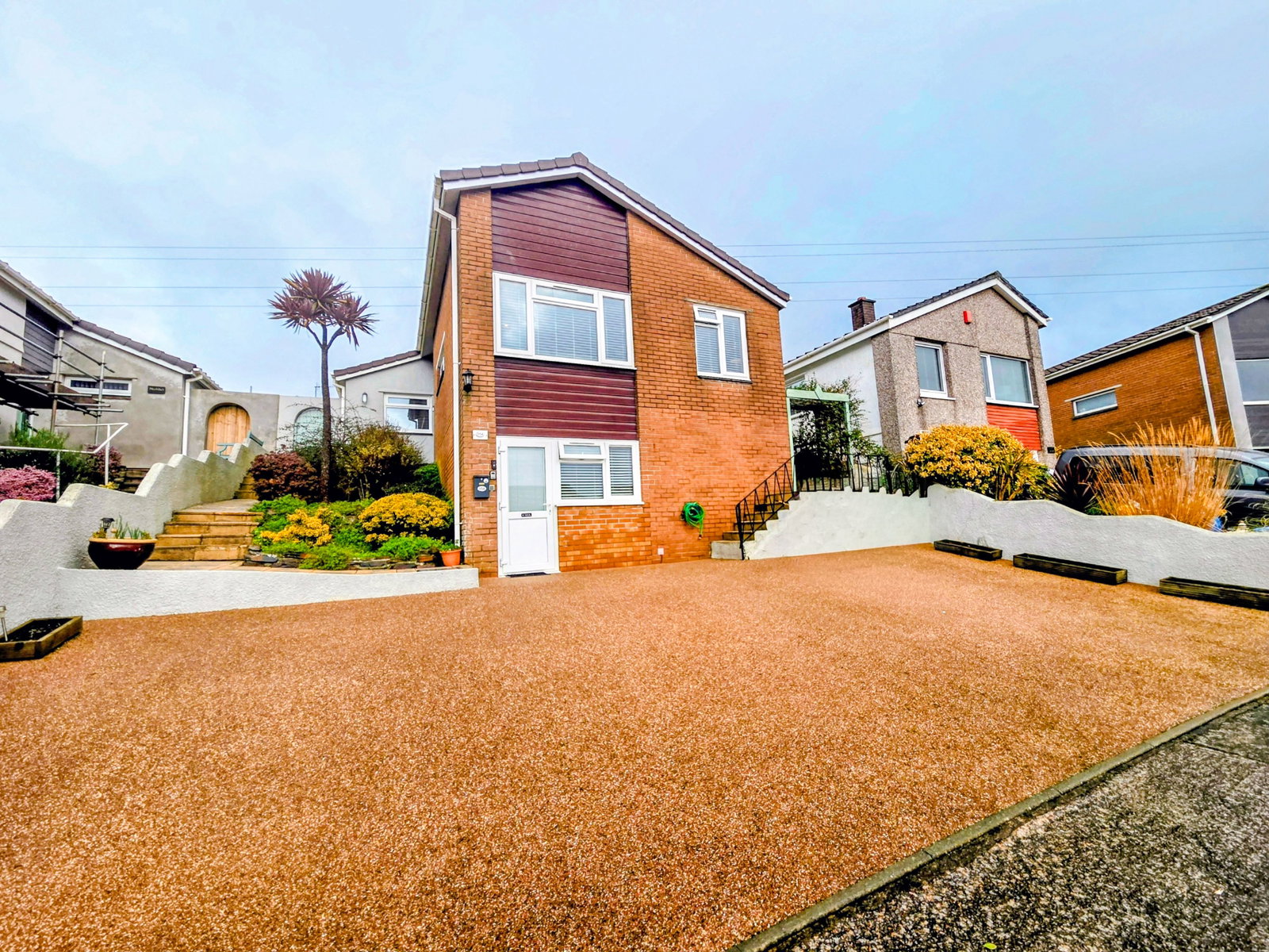 Detached House in Plymouth