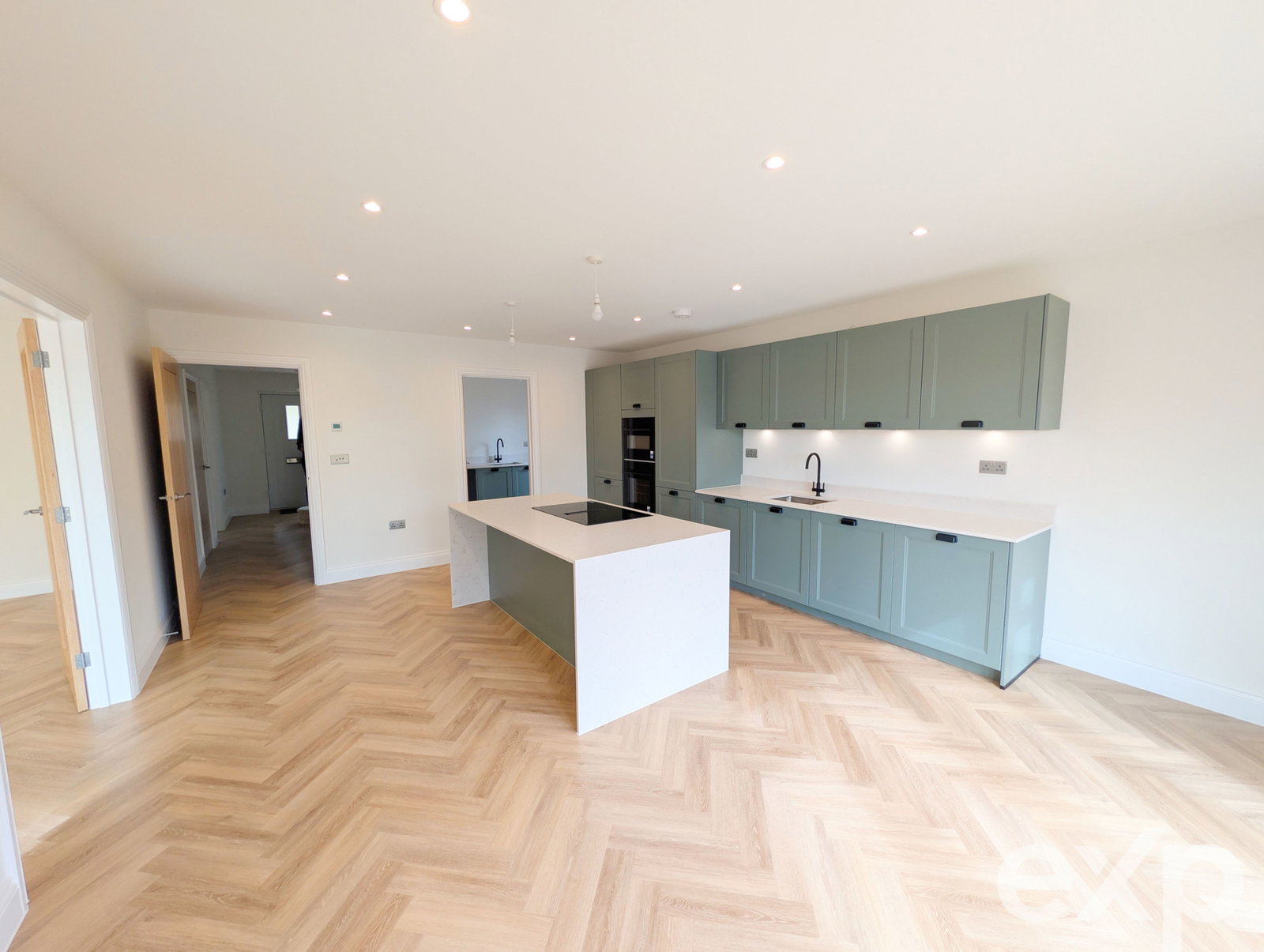 Detached House in Tonbridge 