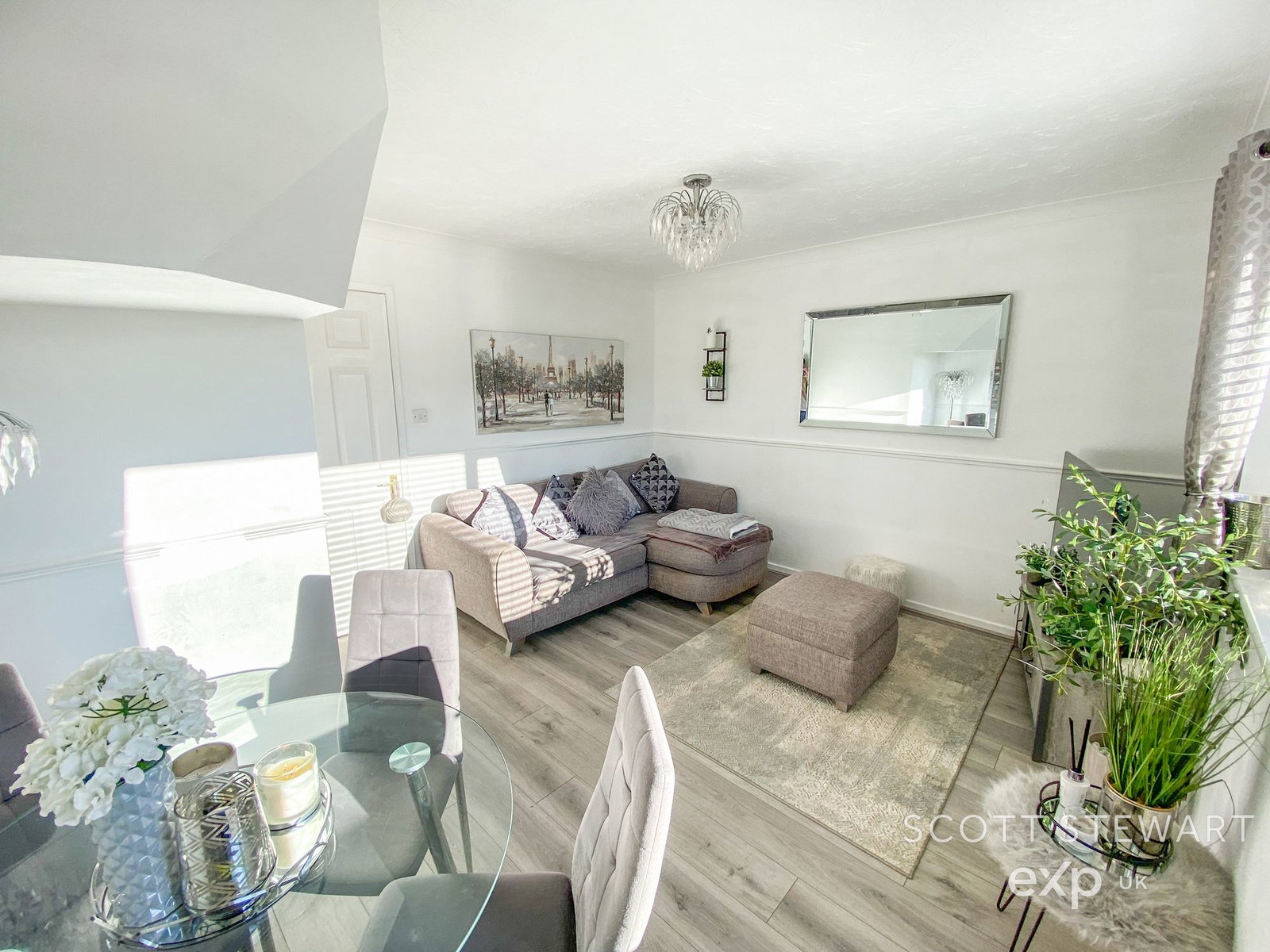 Semi Detached House in Peterborough