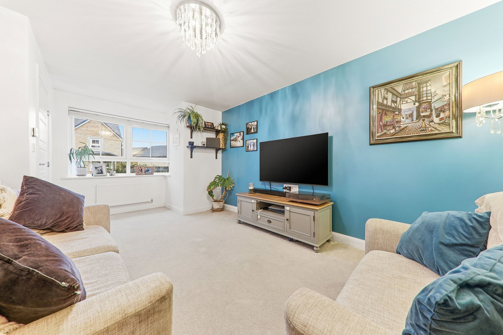 Detached House in Leeds