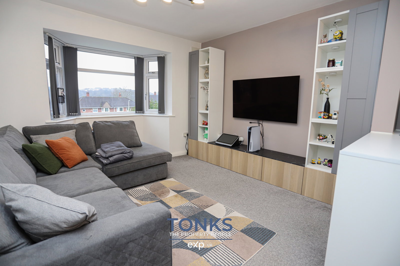 Semi Detached House in Halesowen