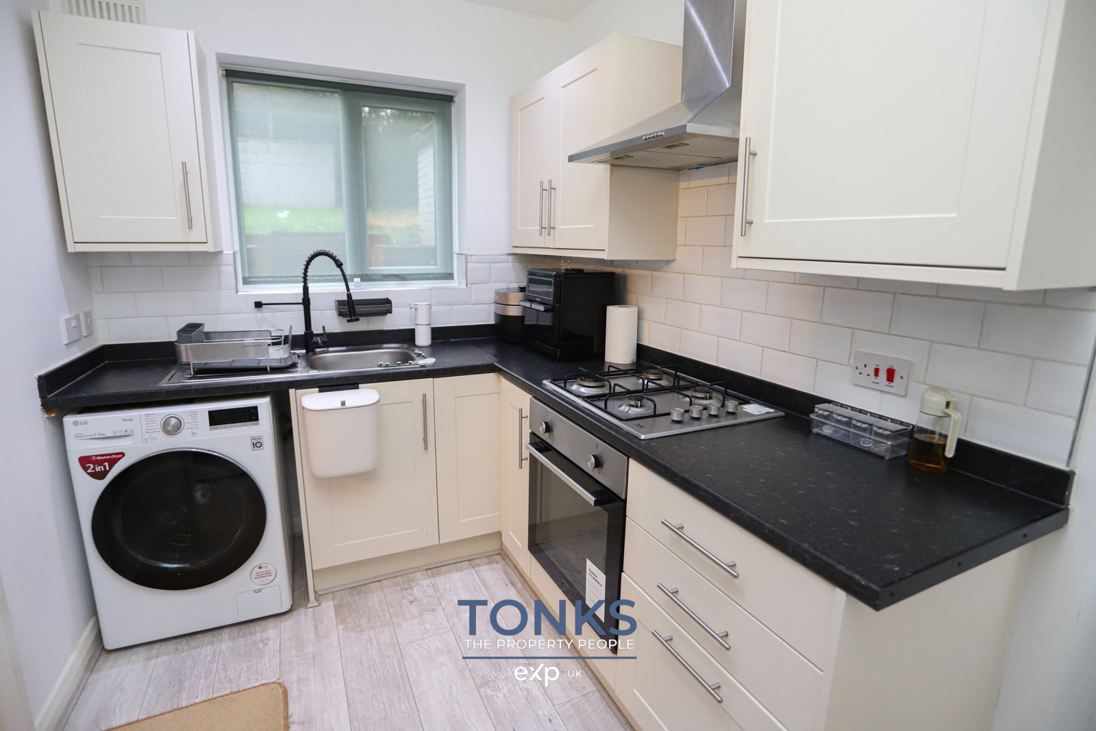 Semi Detached House in Halesowen