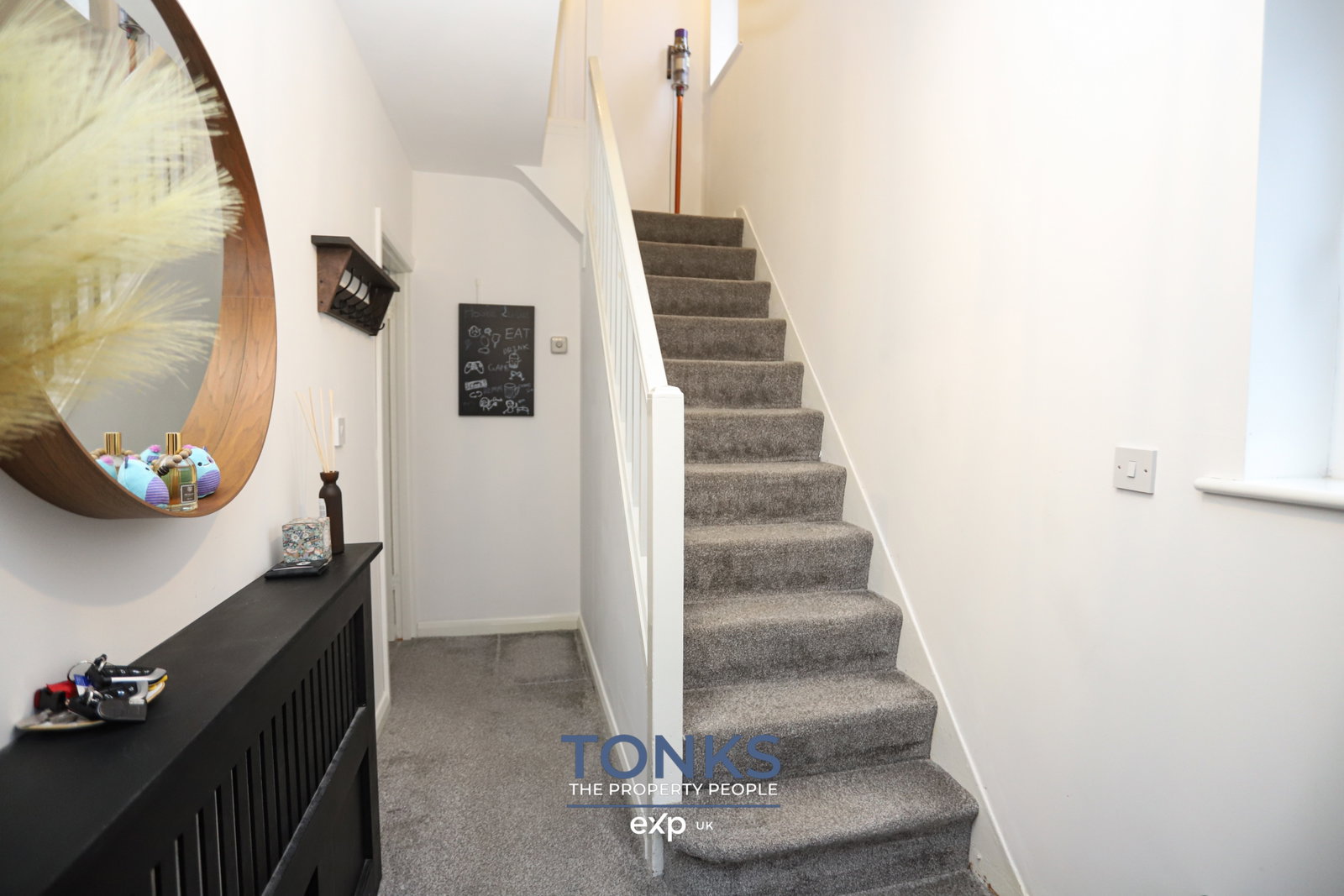 Semi Detached House in Halesowen