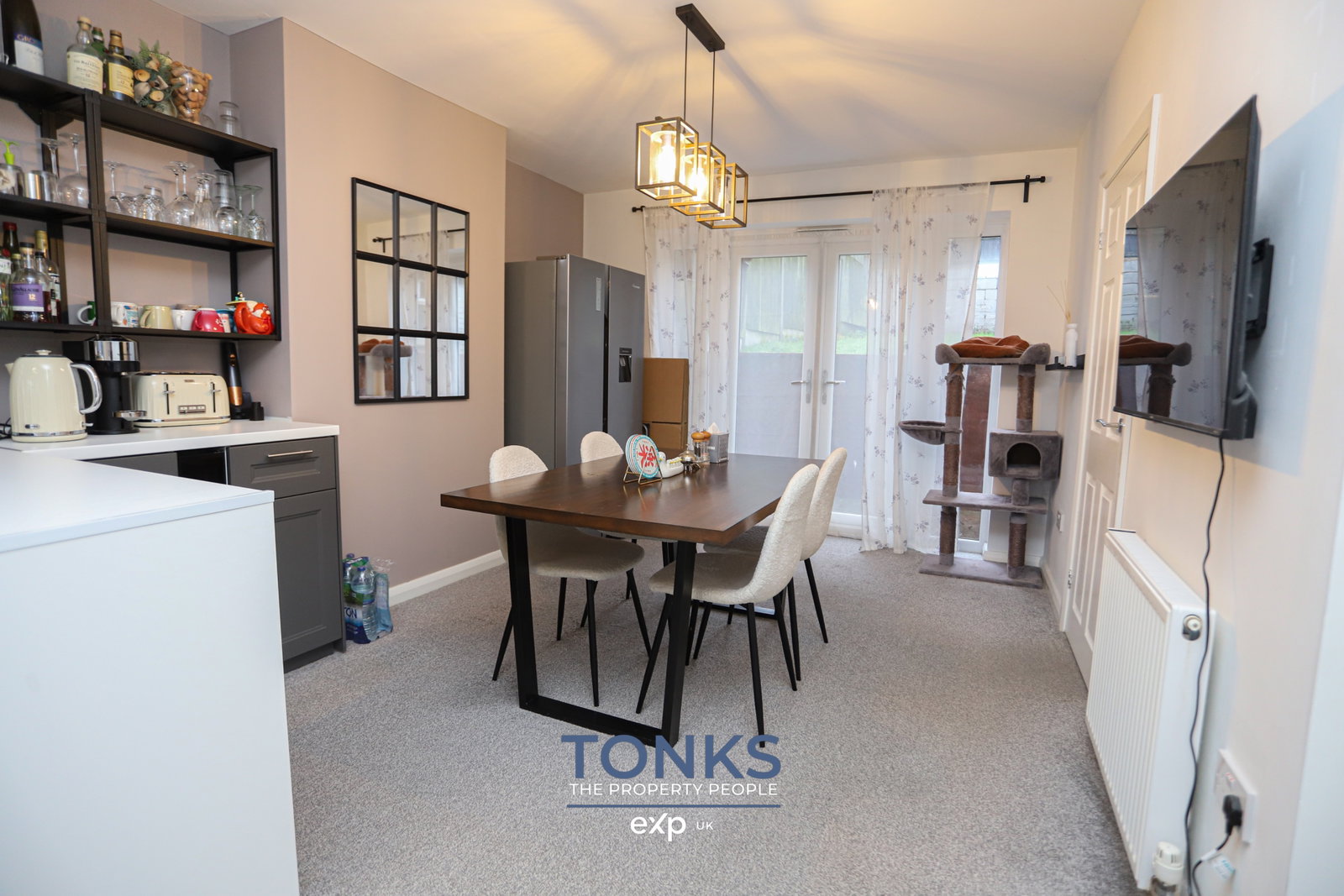 Semi Detached House in Halesowen