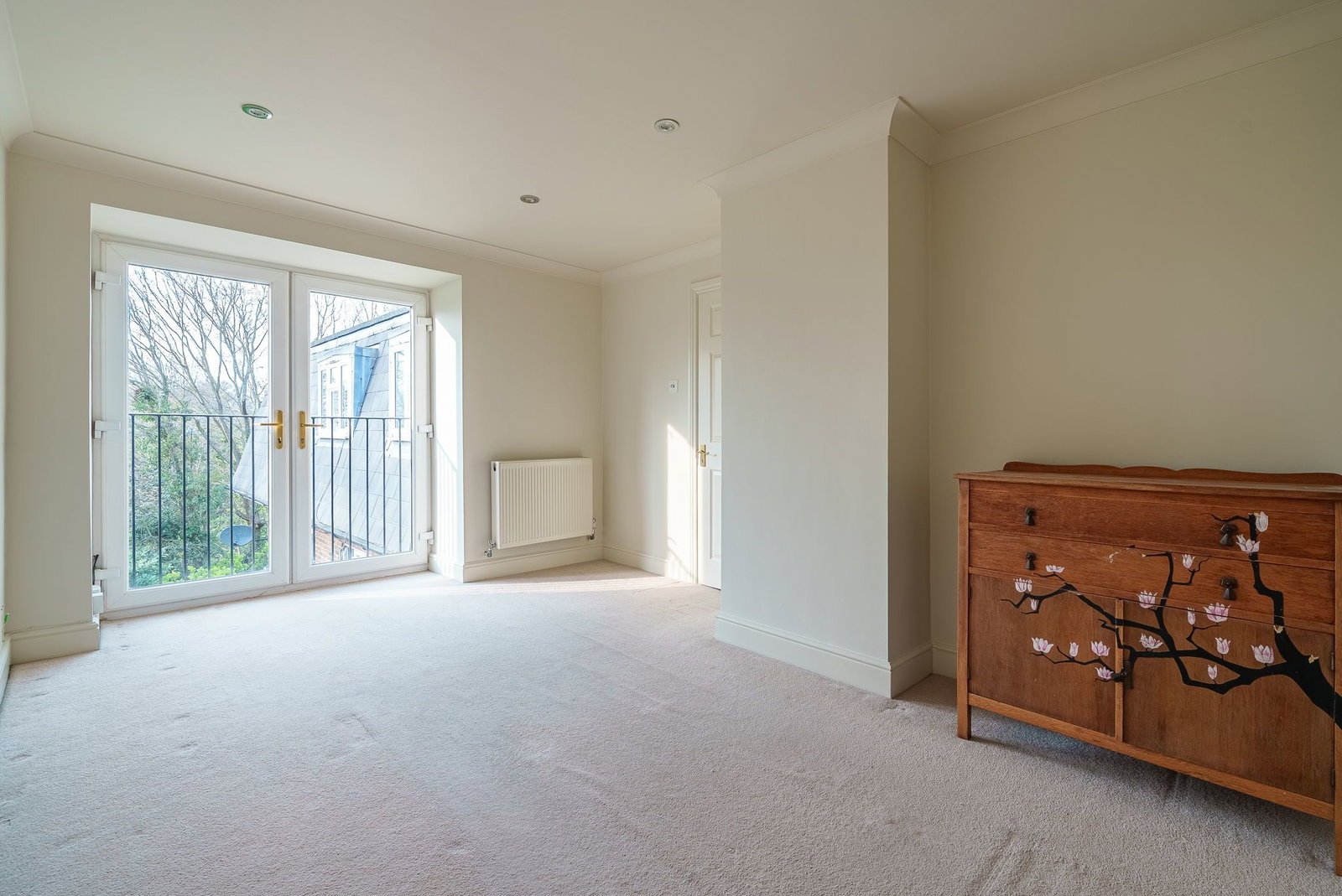 Flat in Epsom