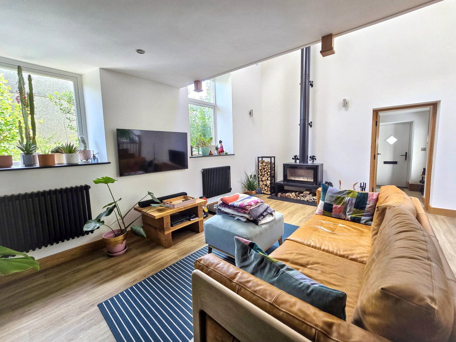 Detached House in Swansea