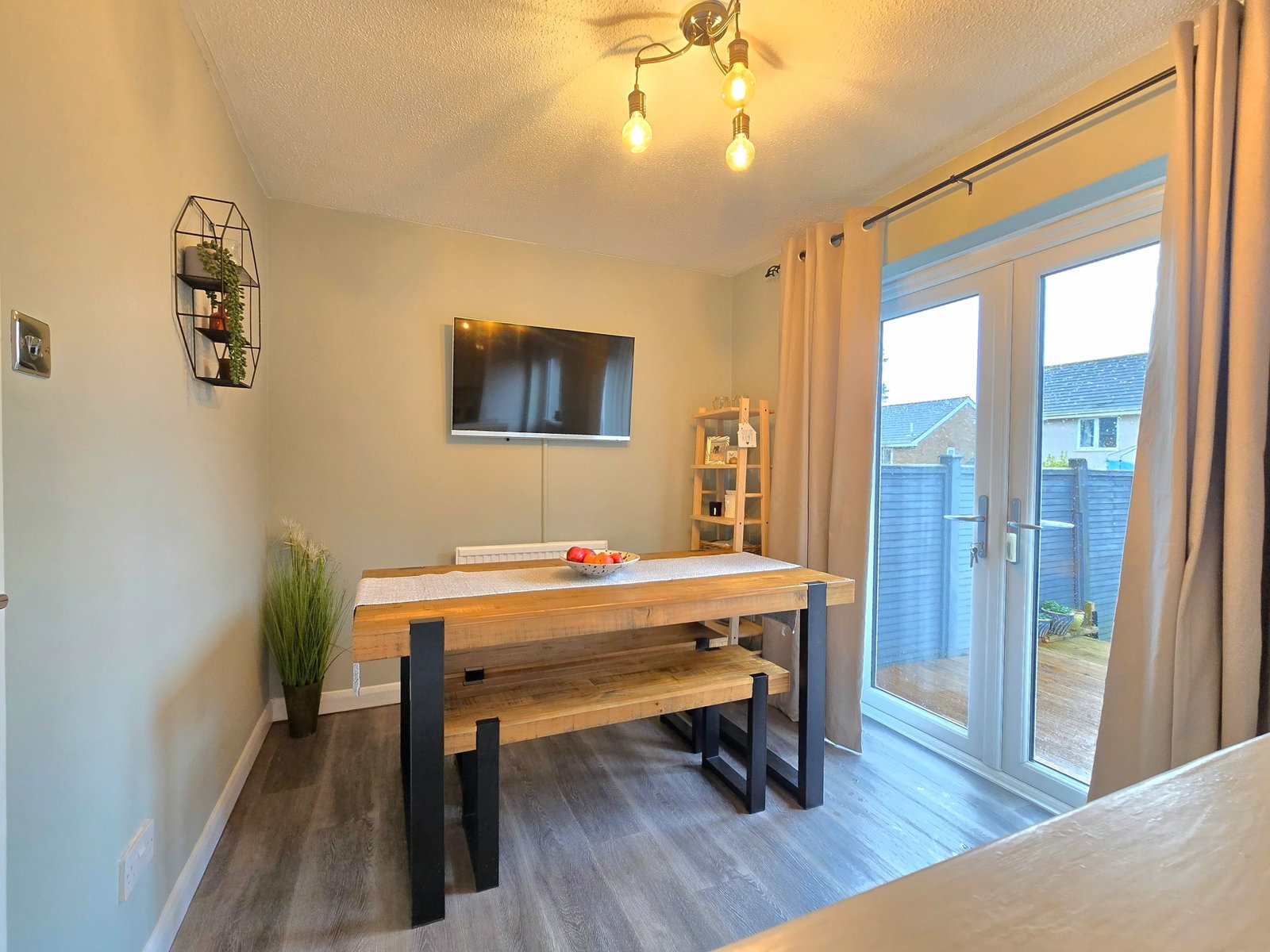 Semi Detached House in Saltash