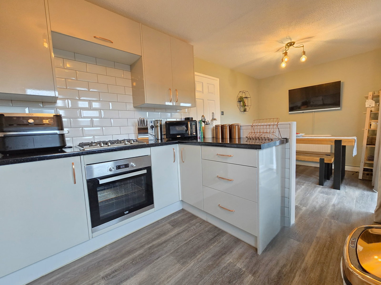 Semi Detached House in Saltash