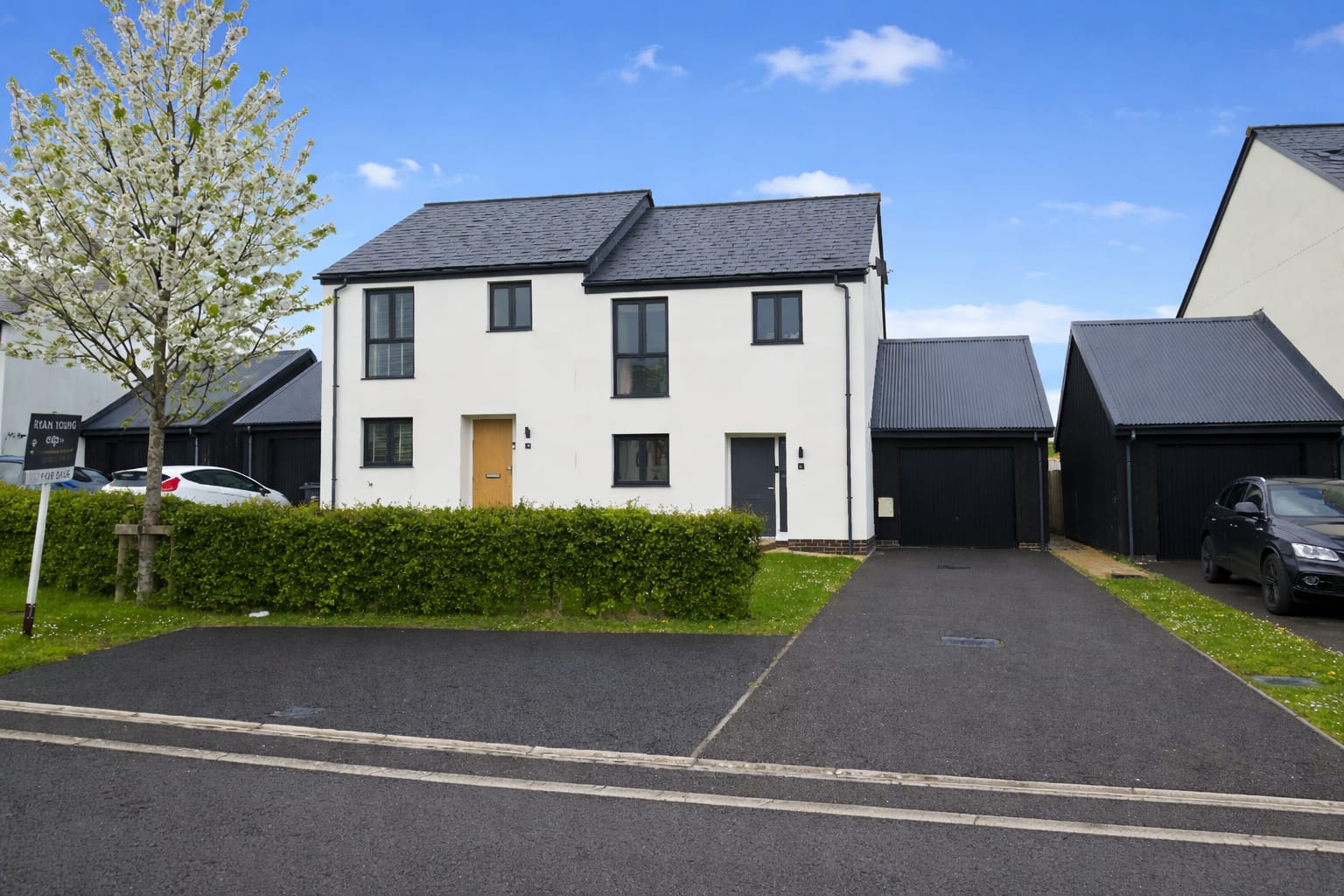 Semi Detached House for sale in Barnstaple, Harford Way, Landkey, Barnstaple, North Devon, 1140 m²