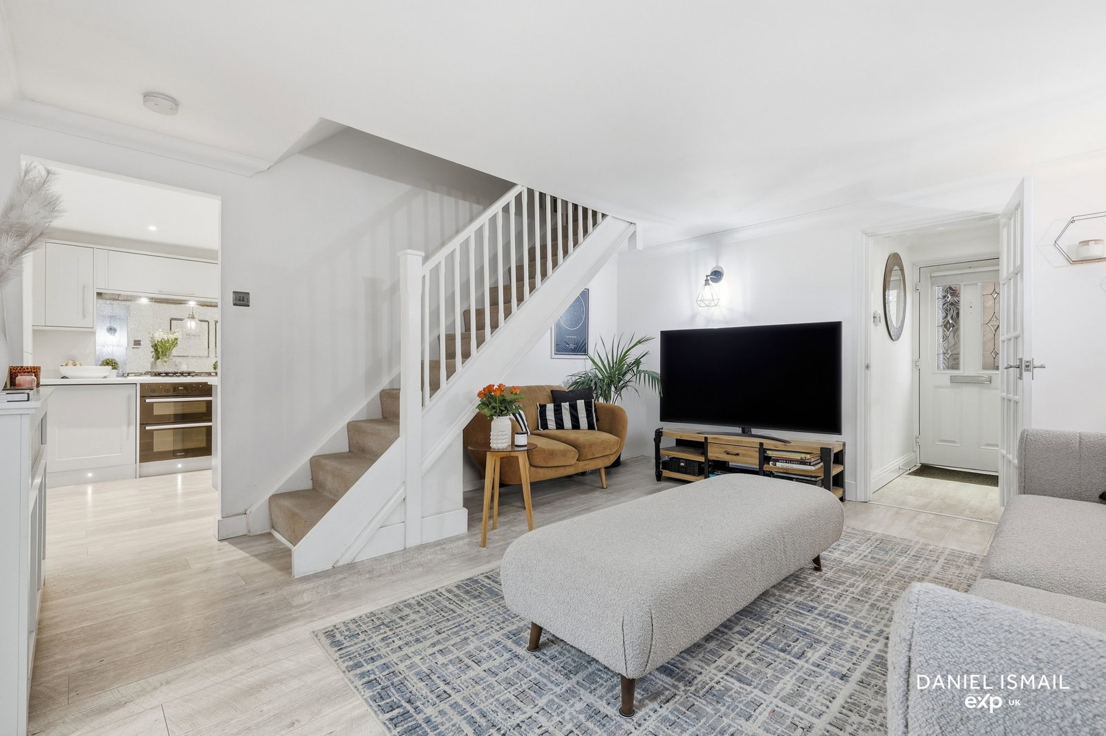 End Of Terrace House in Basildon