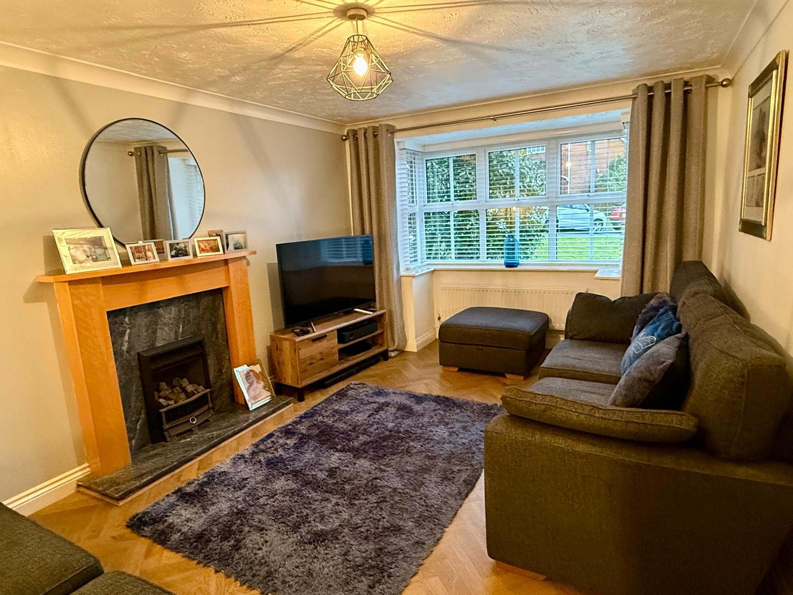 Detached House in Swansea