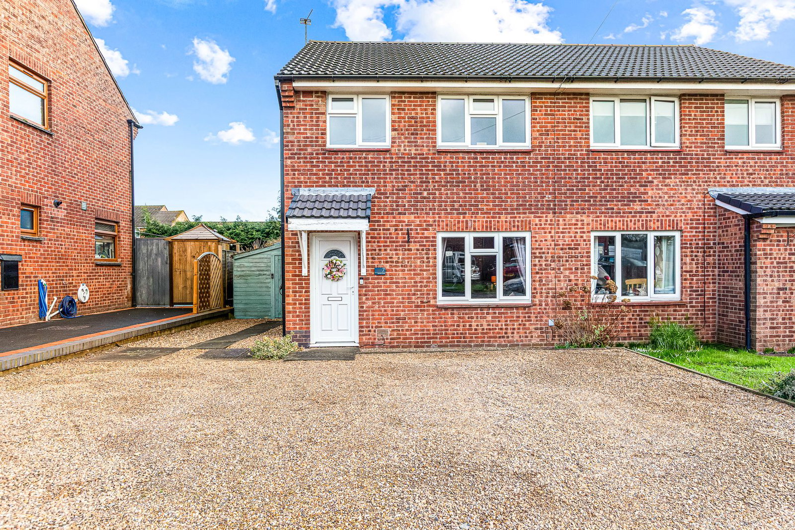 Semi Detached House in Nuneaton