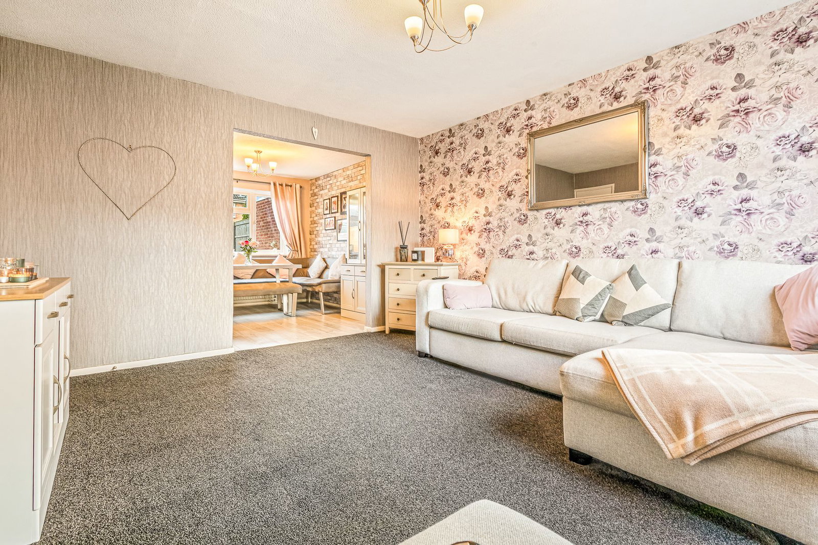 Semi Detached House in Nuneaton