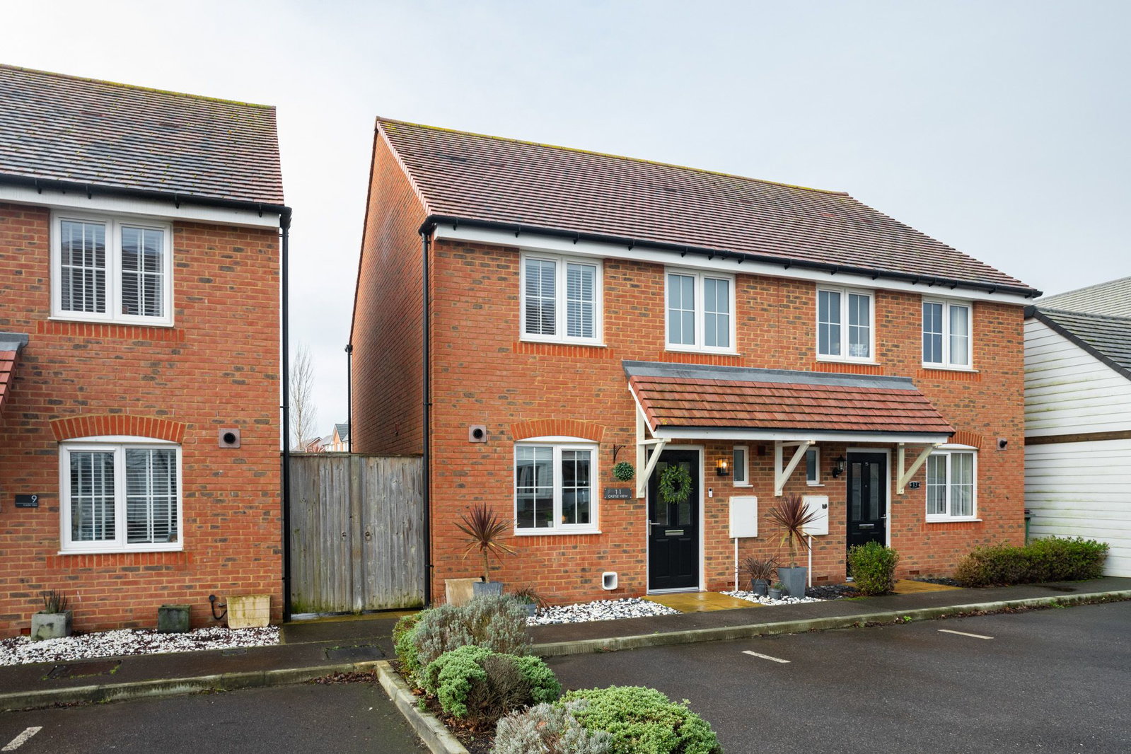 Semi Detached House in Hythe