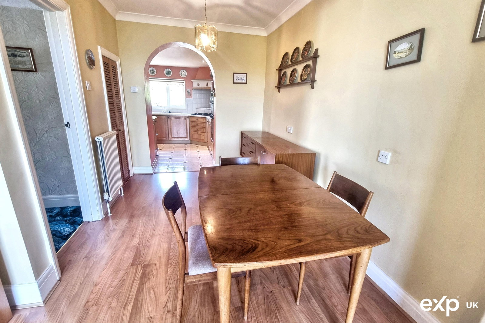 Semi Detached House in Newton Abbot