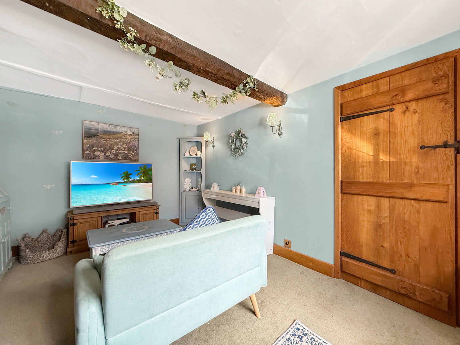 Semi Detached House in Devizes