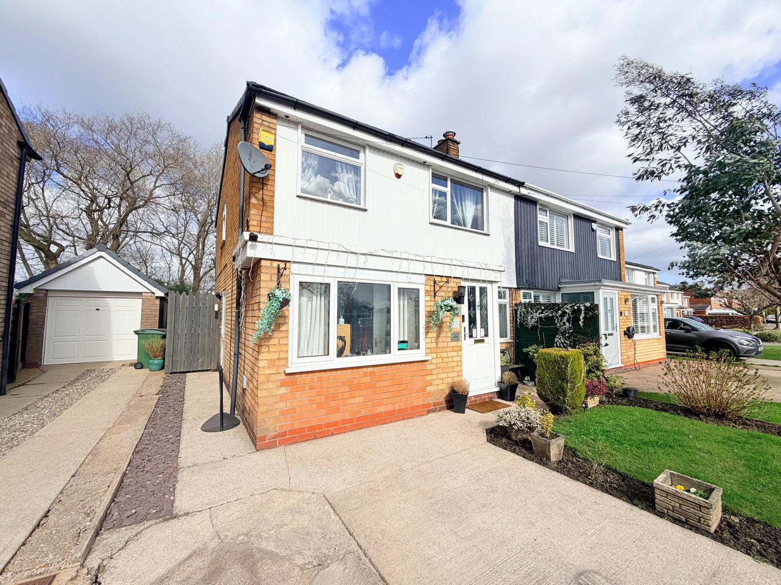 Semi Detached House in Cheadle
