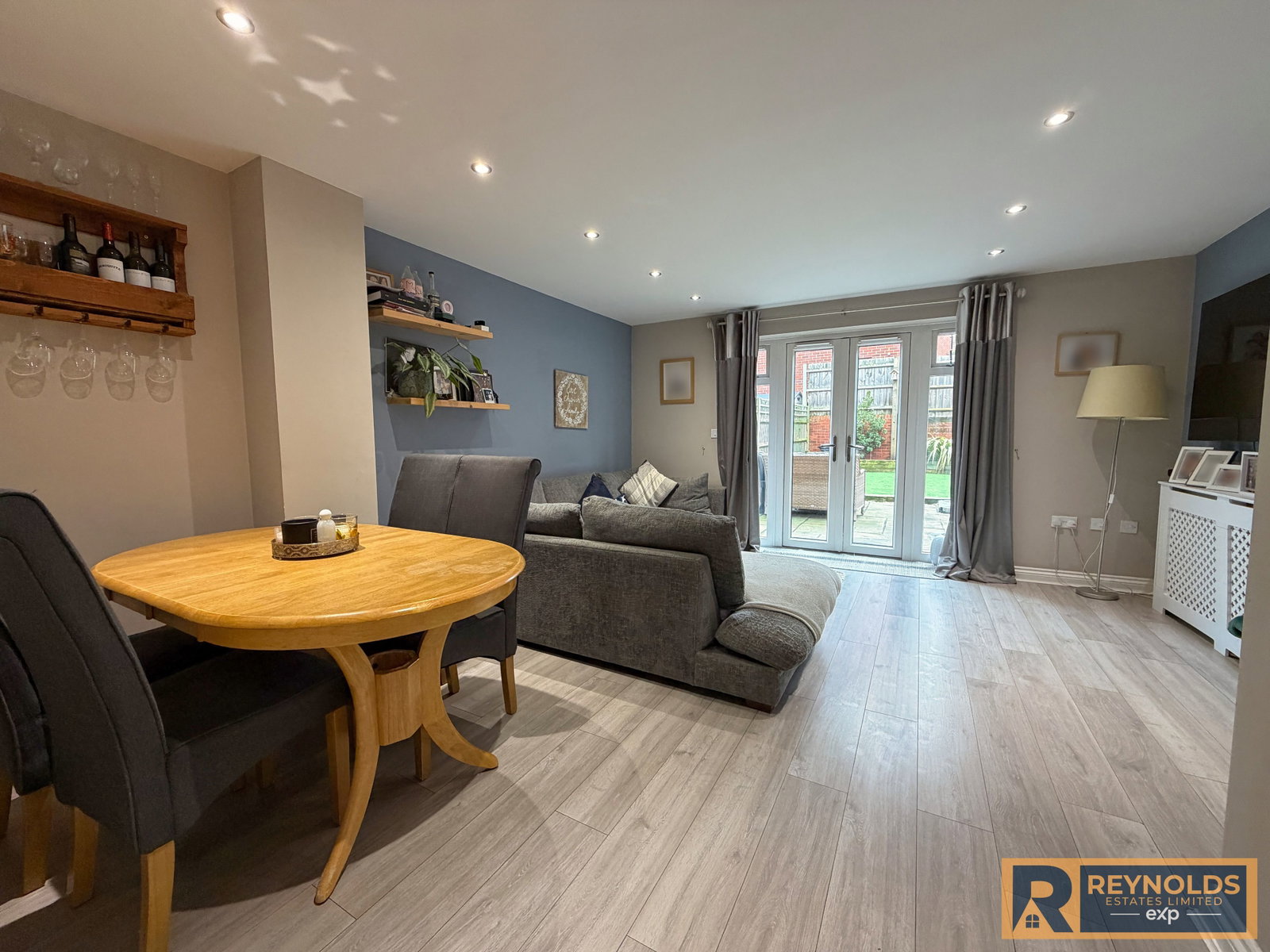 Semi Detached House in West Malling