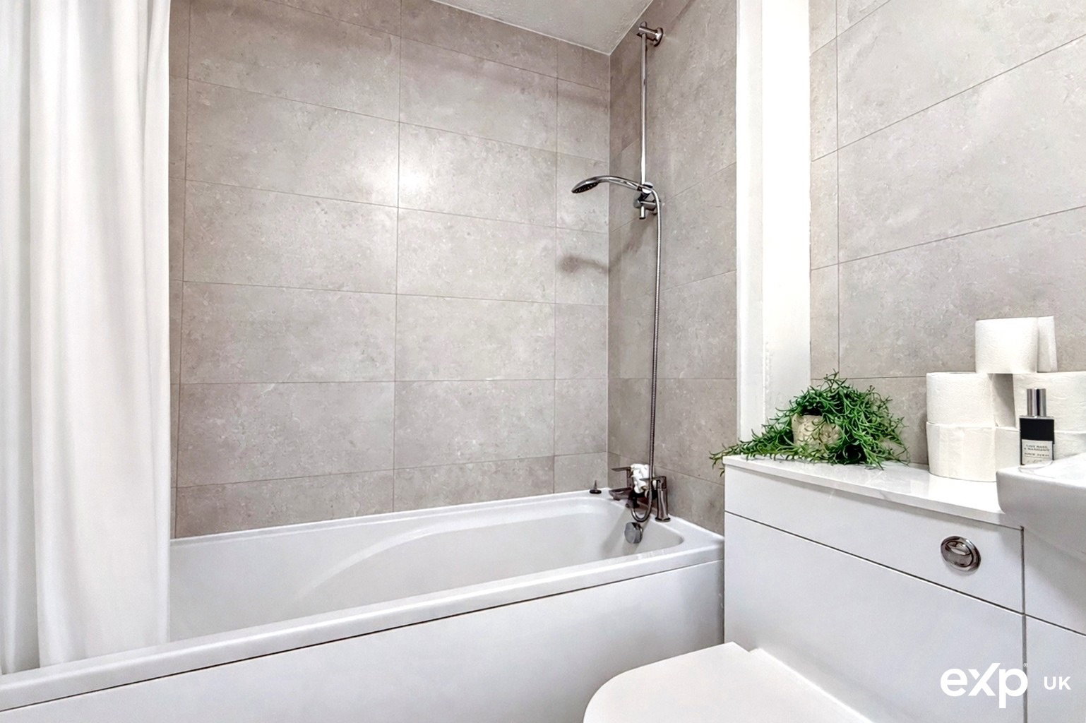 Apartment in Milton Keynes