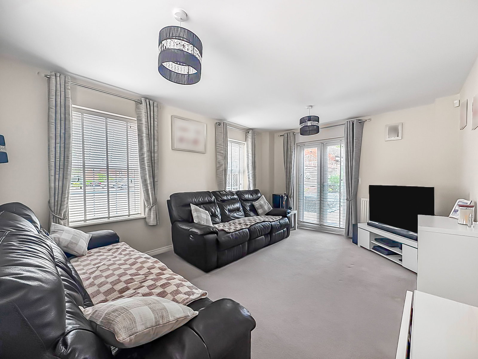 Detached House in Gloucester