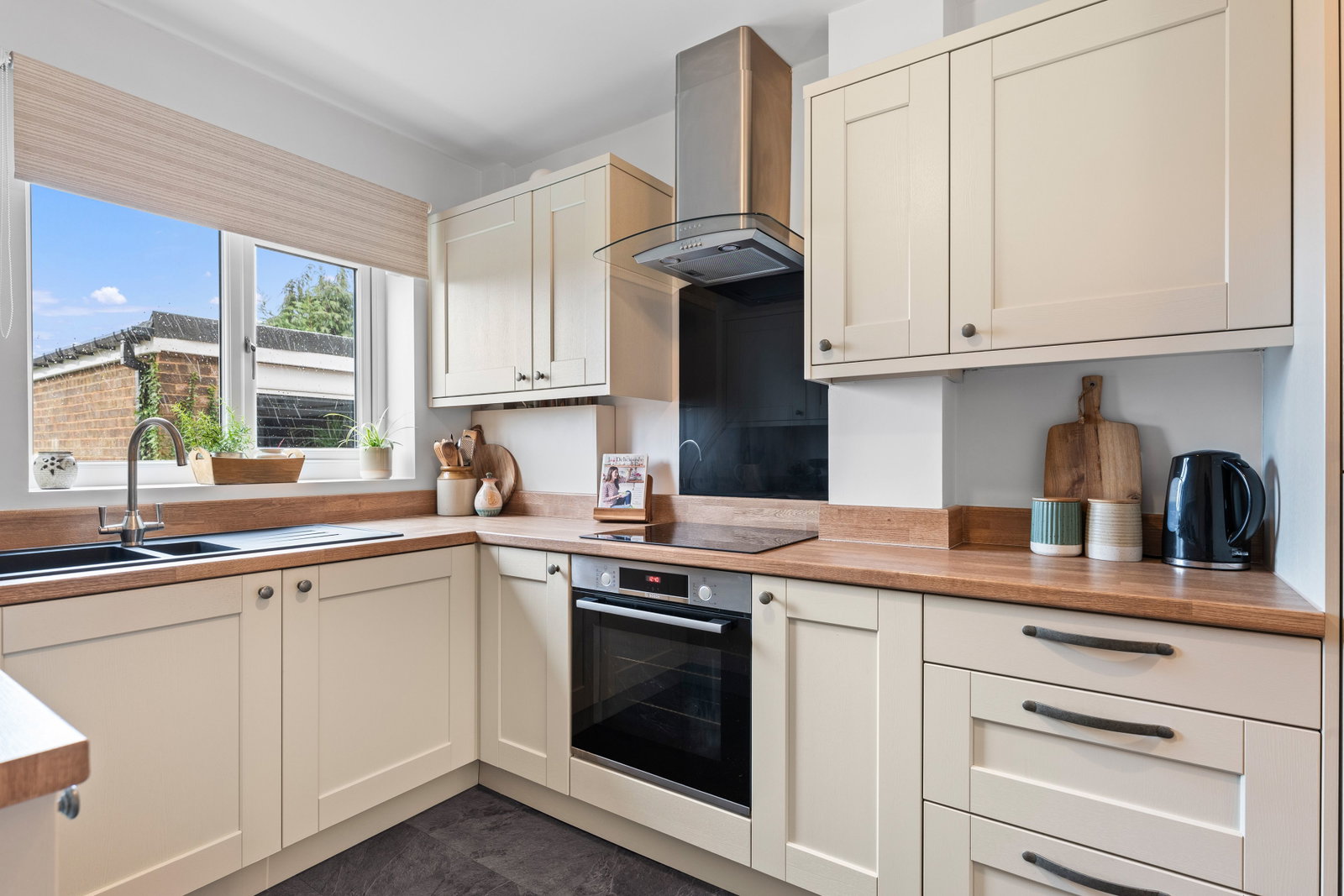 Detached House in Sheffield