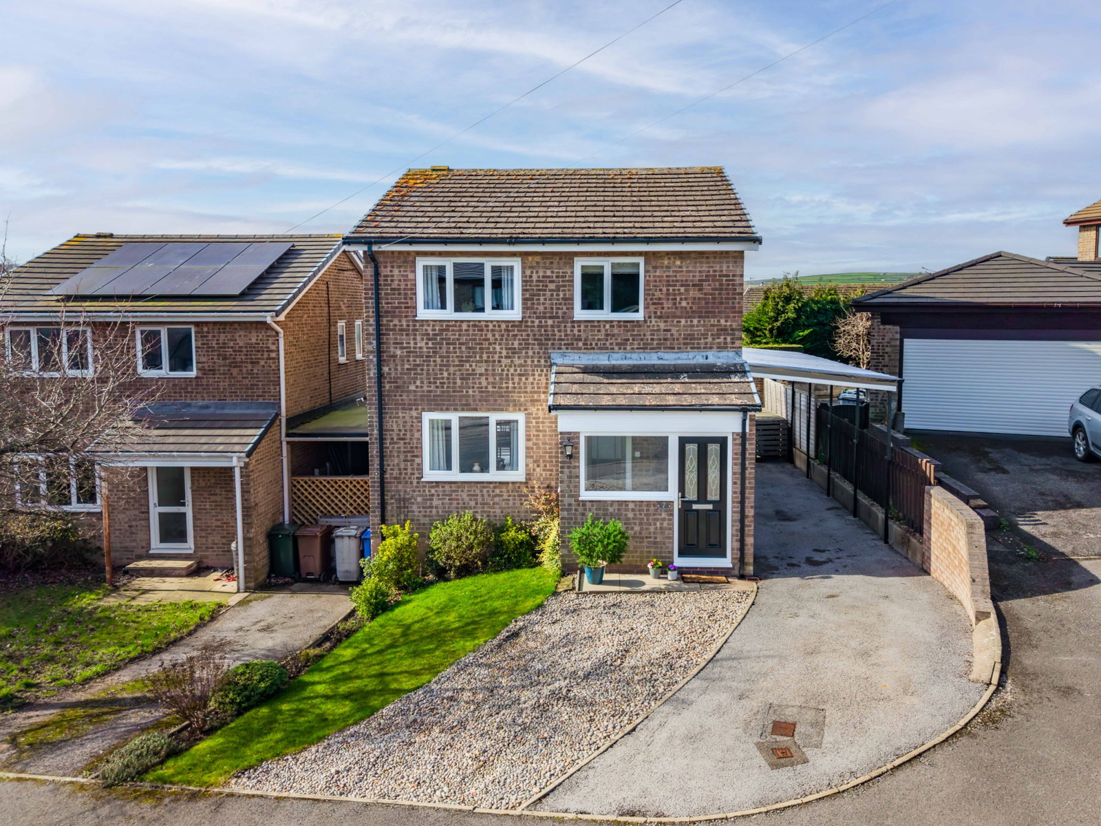 Detached House in Sheffield