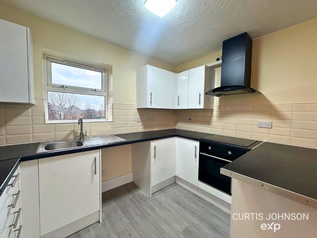 Flat in Grays