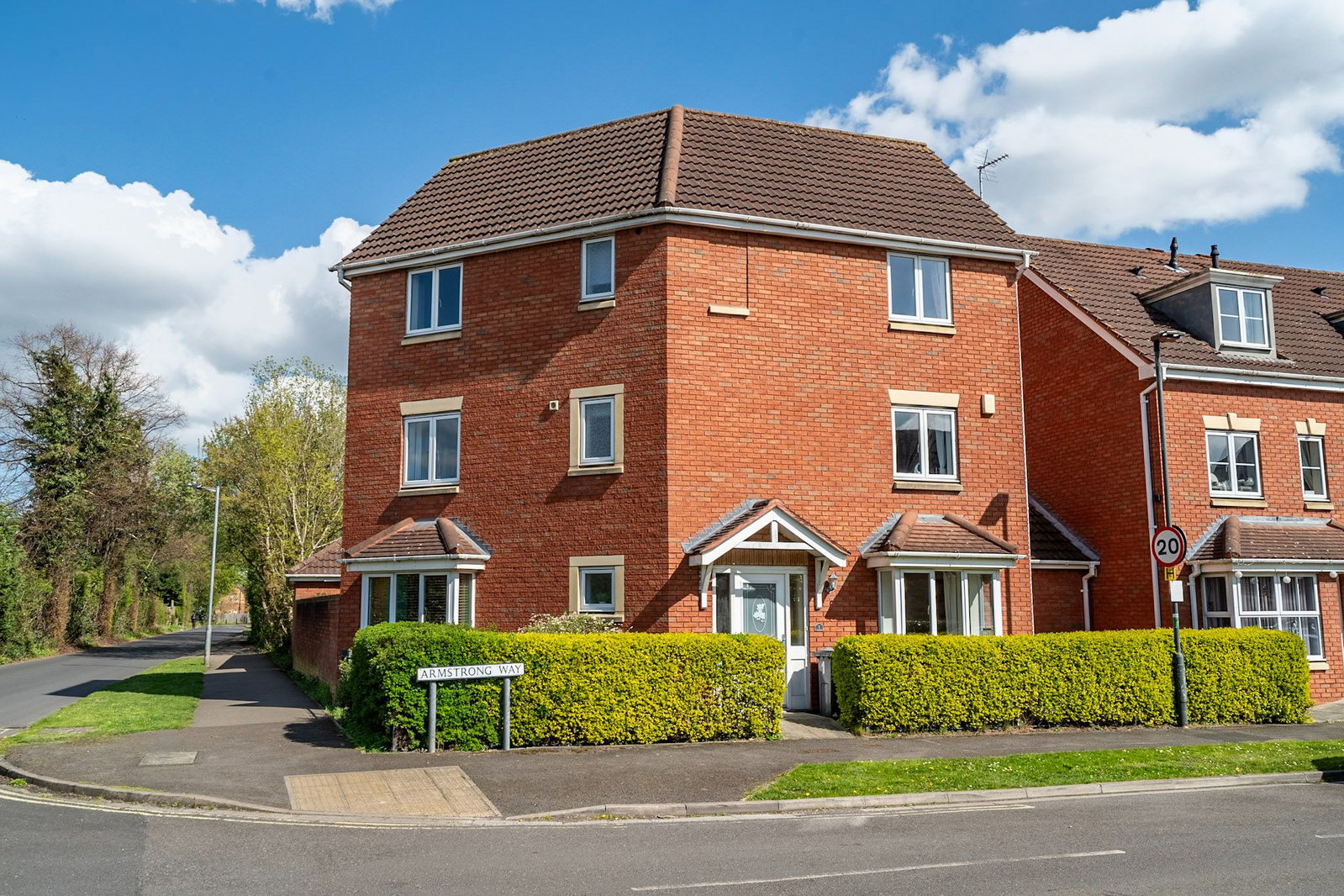 Link Detached House in York