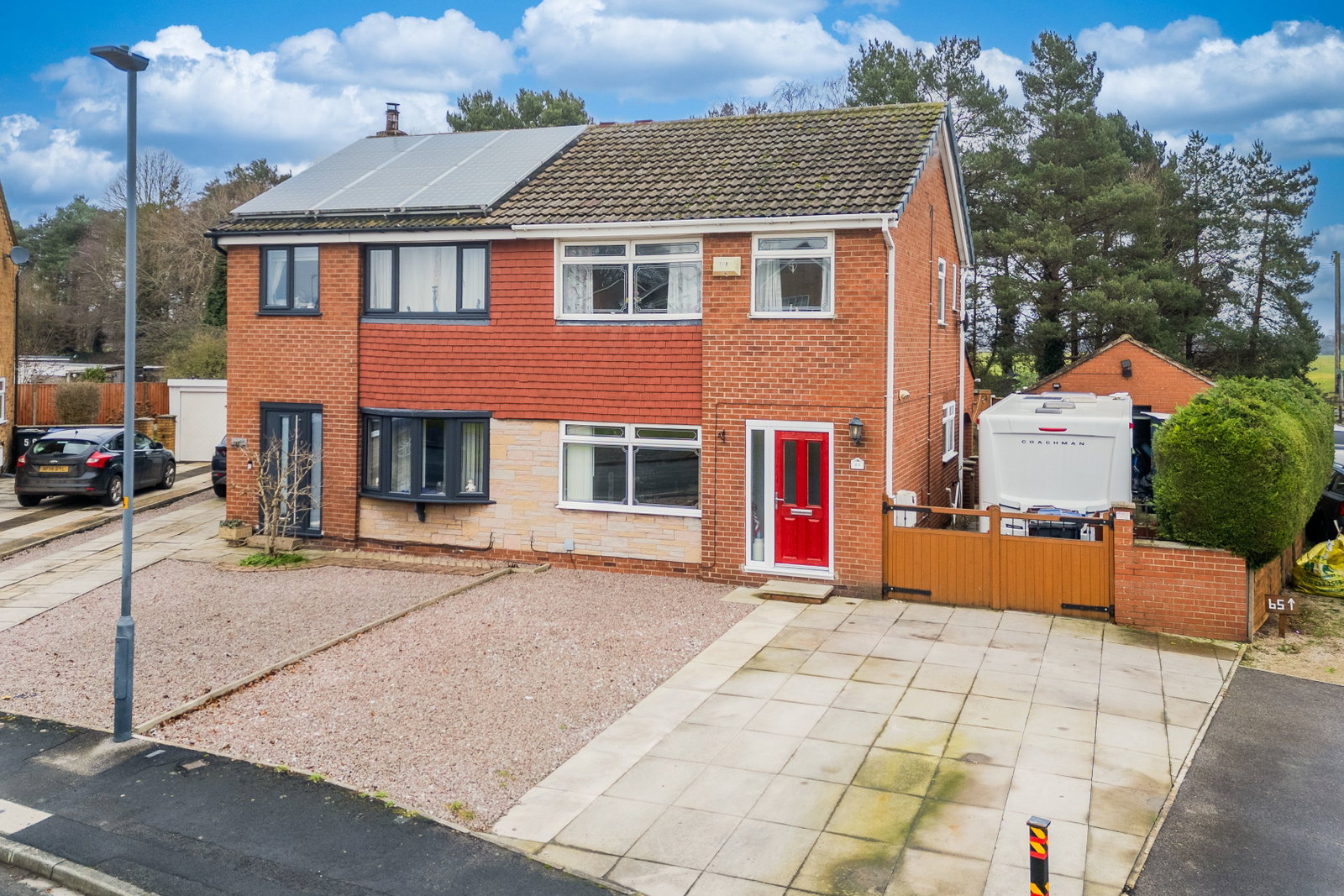 Semi Detached House in Selby