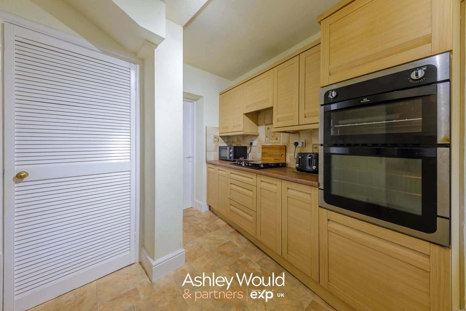 Semi Detached House in Halesowen