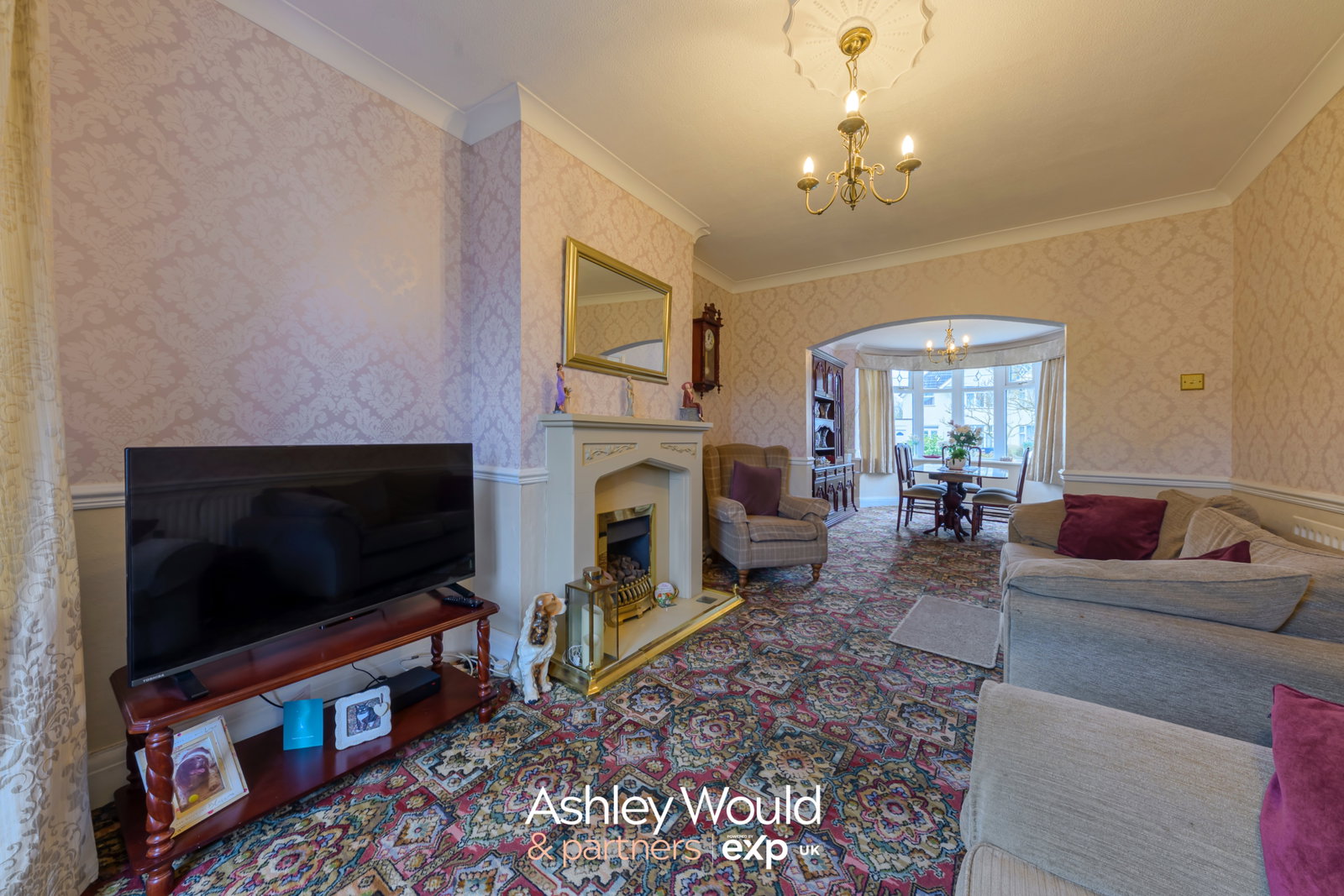 Semi Detached House in Halesowen