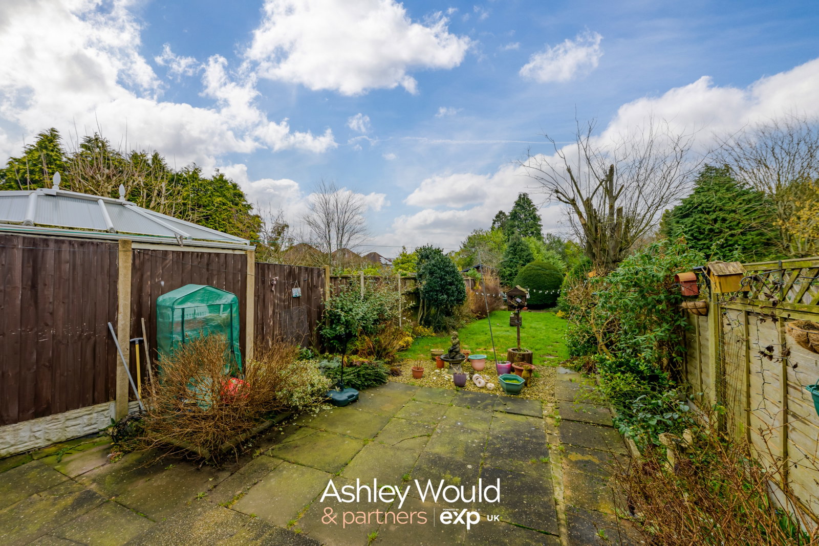 Semi Detached House in Halesowen 2