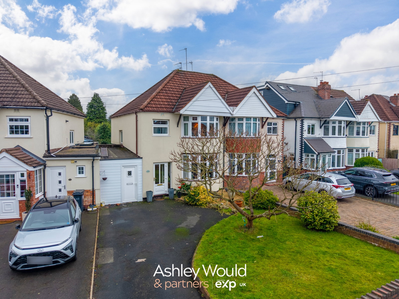 Semi Detached House in Halesowen