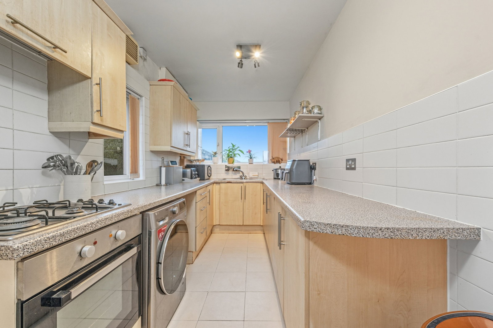 Semi Detached House in Leeds