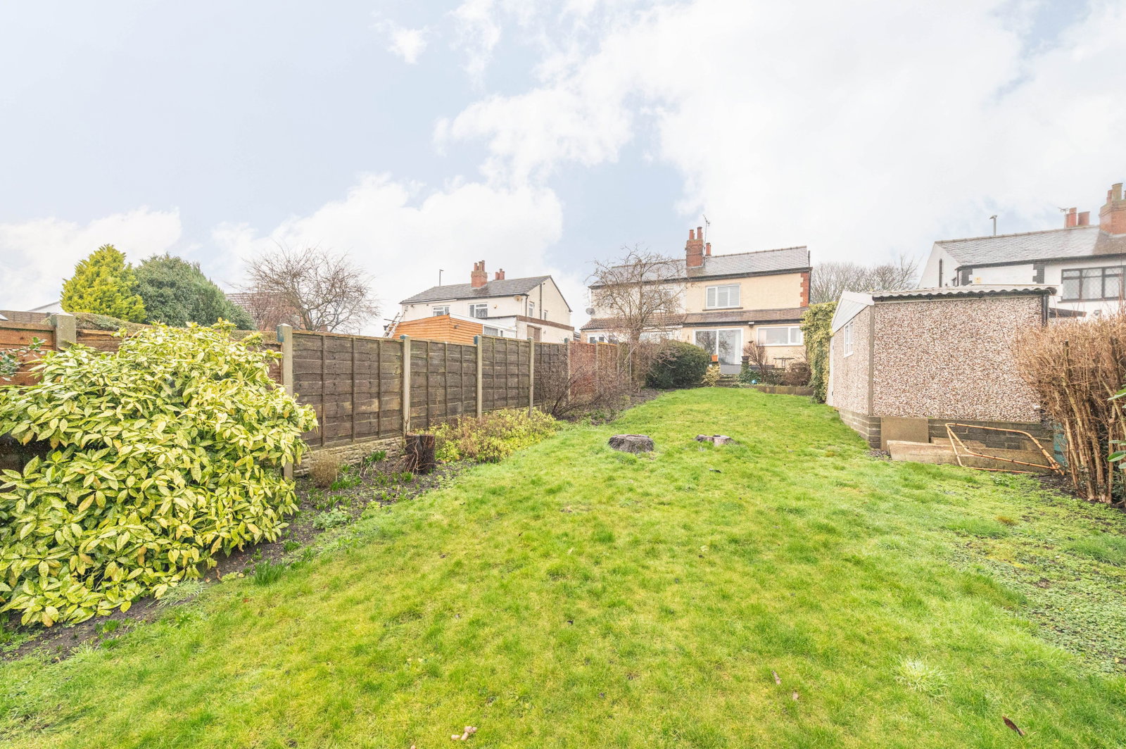 Semi Detached House in Leeds