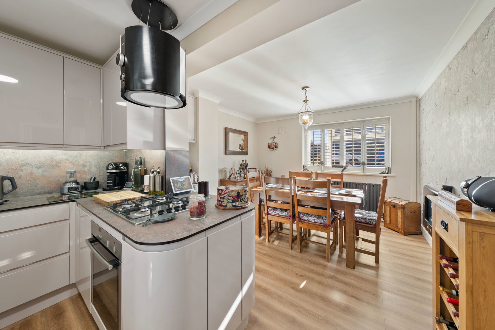 Semi Detached House for sale in Harlow, Hansells Mead, Roydon, Essex, CM19, 958 m²