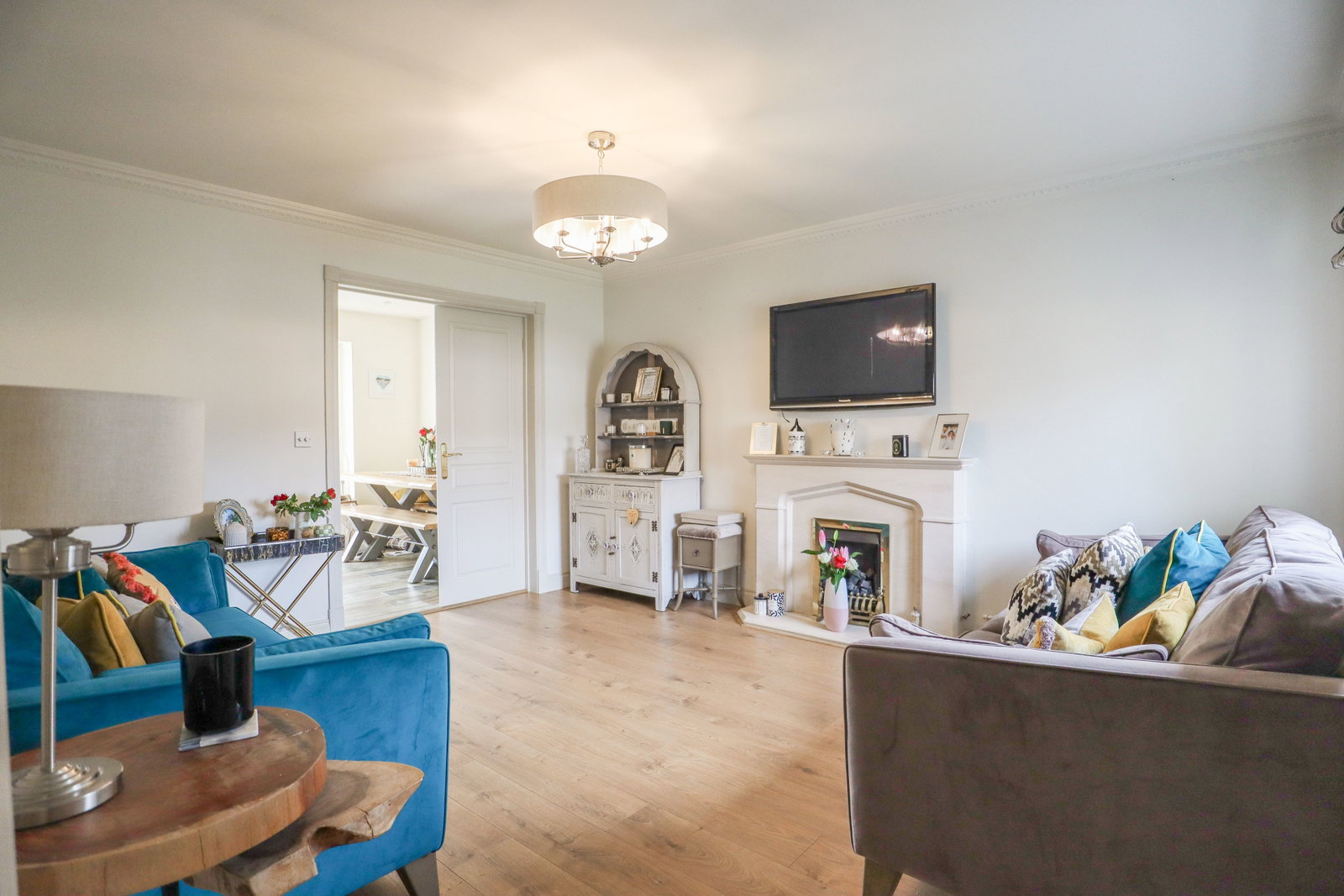 Detached House in Calne